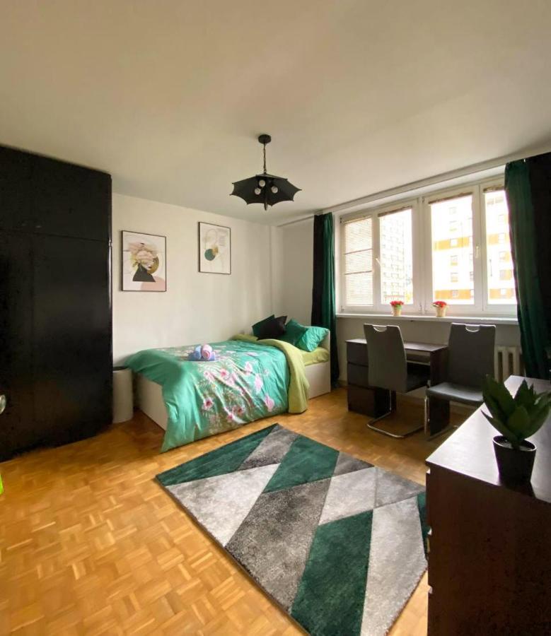 Guest House Prosta 2/14 Варшава Экстерьер фото